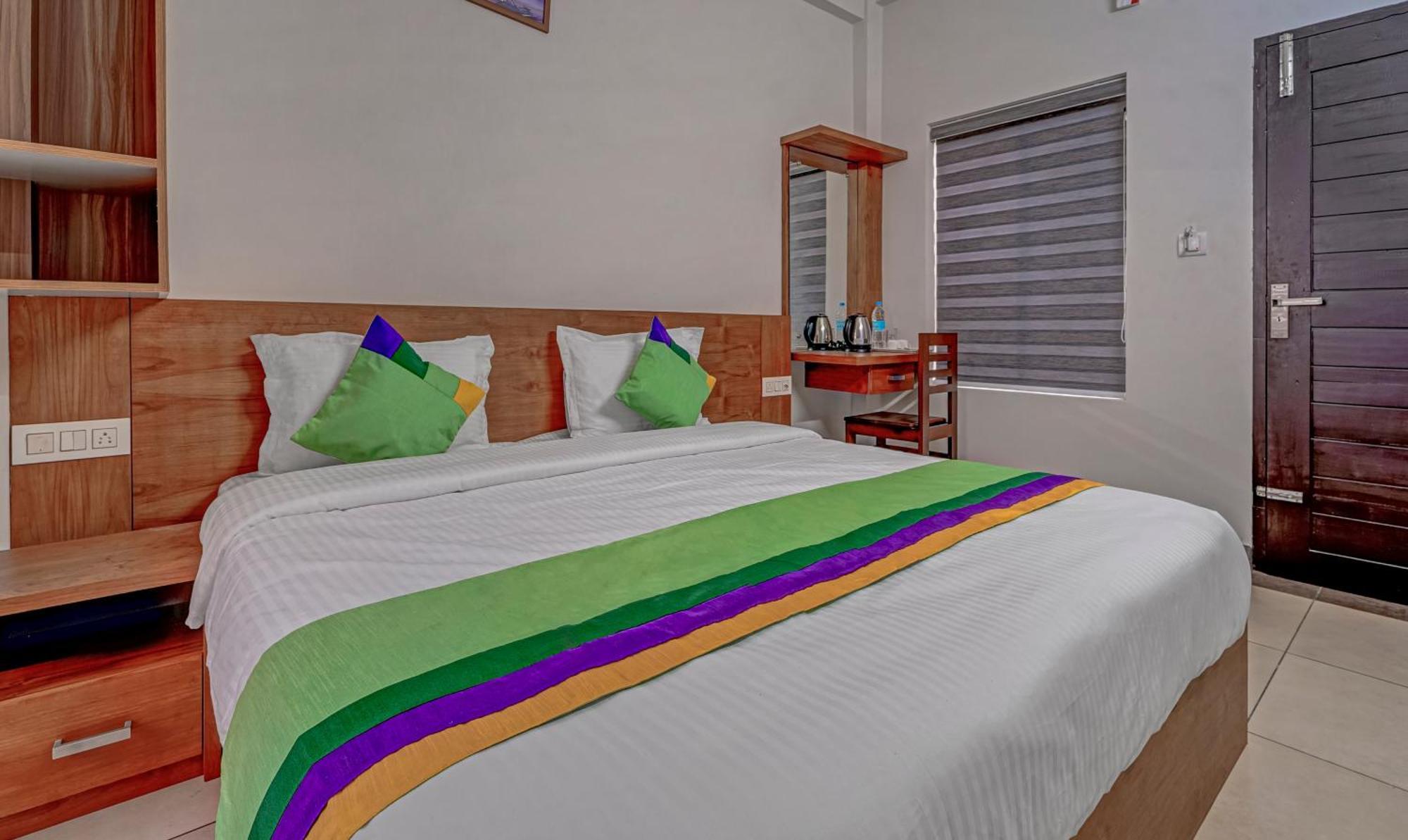 Treebo Regalia Inn Civil Station Kalpetta Exterior photo
