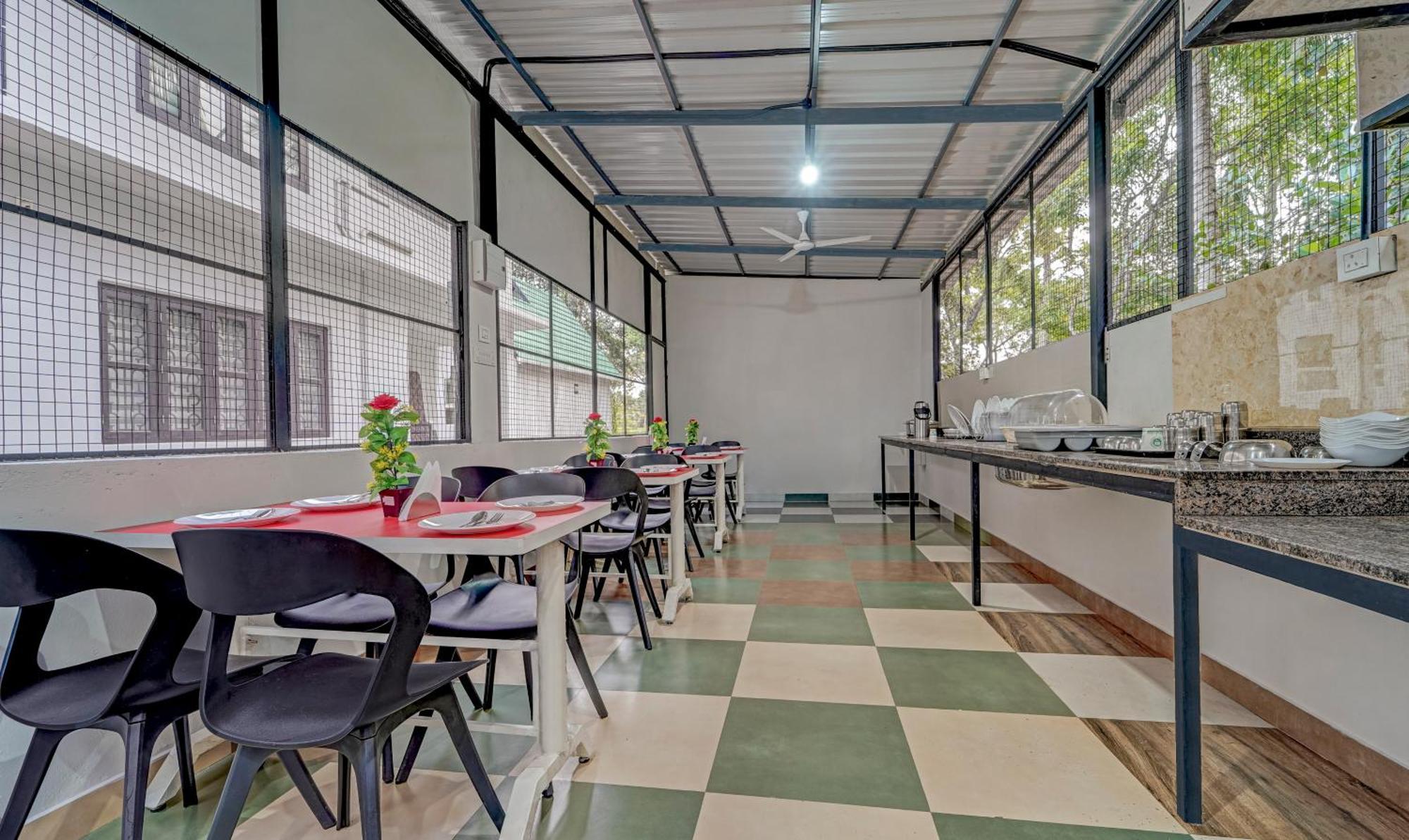 Treebo Regalia Inn Civil Station Kalpetta Exterior photo