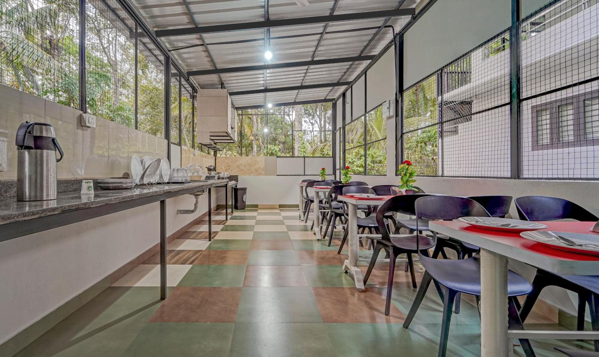 Treebo Regalia Inn Civil Station Kalpetta Exterior photo
